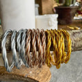 "PULSERA TWIST" pan de oro - Pippa Gold