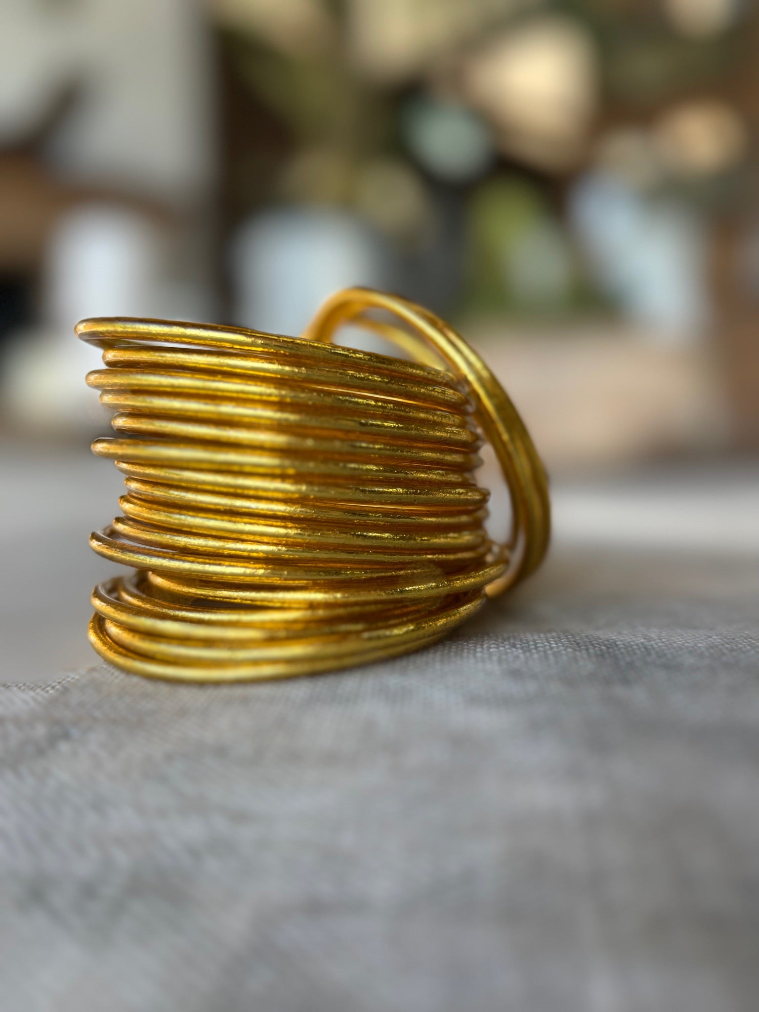 "FINE BRACELET" GOLD LEAF